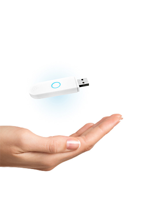Wireless Key InfoCert sopra il palmo di una mano
